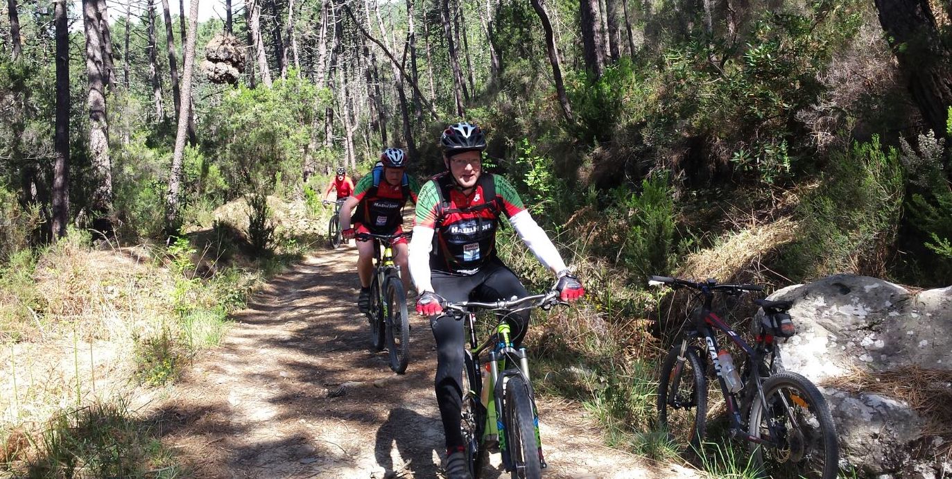 Jan & Friends from Netherlands enjoying Monti Pisani trails