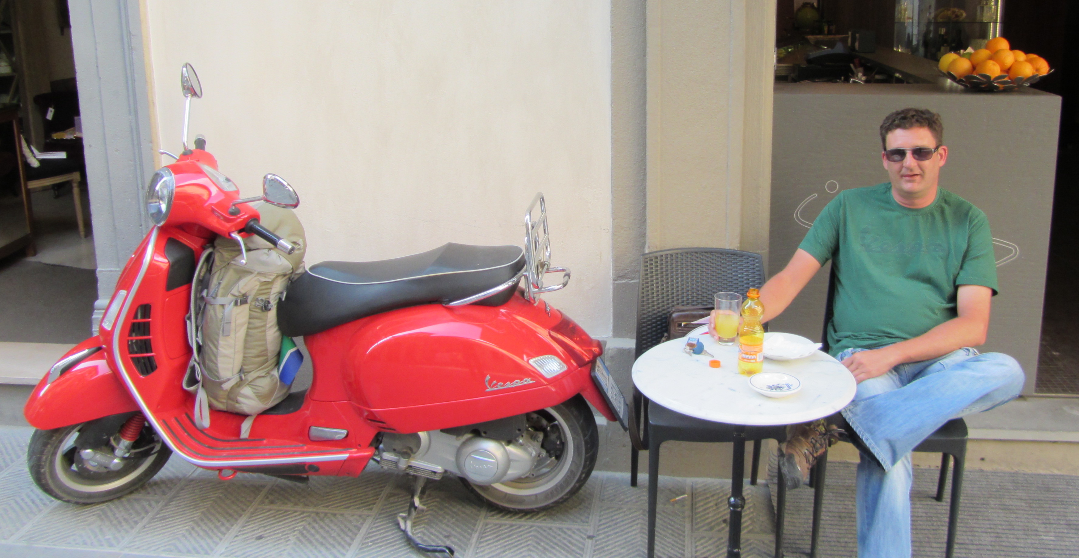 Mr.&Ms. Prinsloo in rest moment during their journey visiting Toscana...