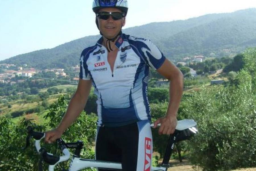 Jan T. dalla Norvegia mentre gira la Toscna in bici con suo figlio