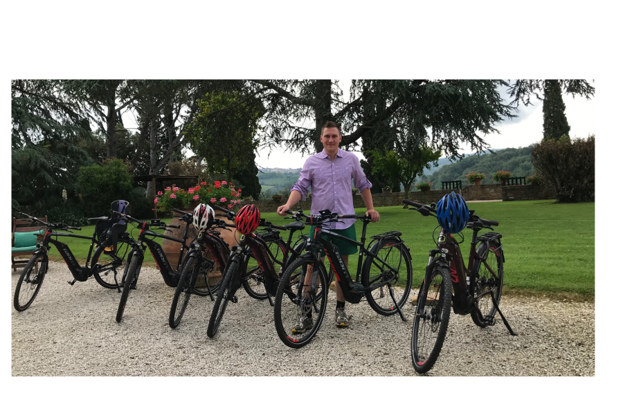 e-bike Guided Tour per una grande famiglia da Montaione a San Gimignano