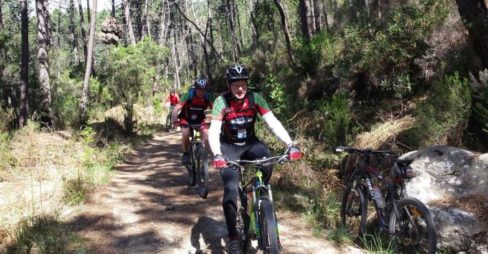 Jan & Friends from Netherlands enjoying Monti Pisani trails